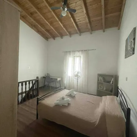 Casa de Férias Rhodes Cactus Escape Just 5min From The Sea *